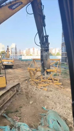 對外出租挖機(jī)鷹嘴剪